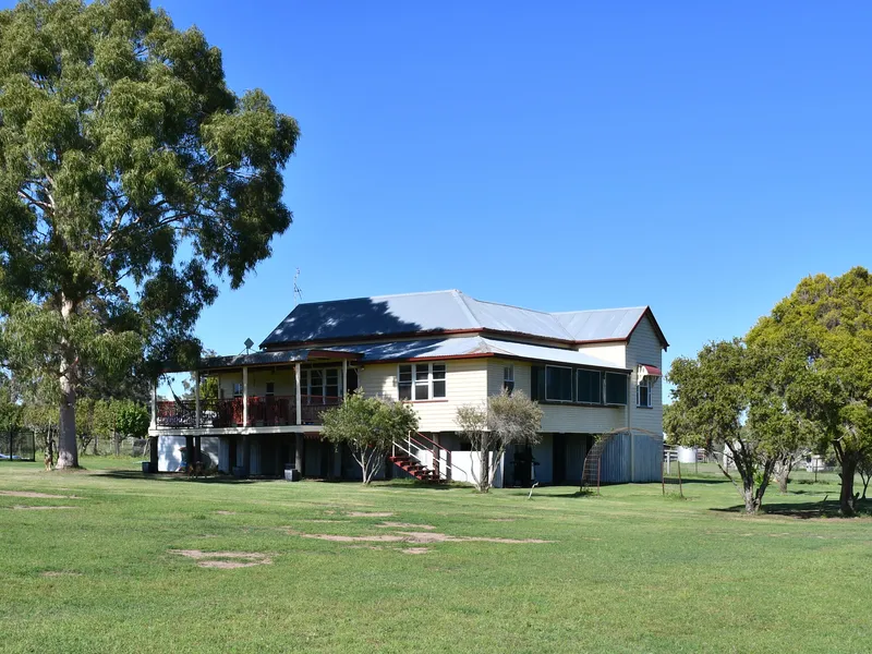 Avoca, Position, Position, Position