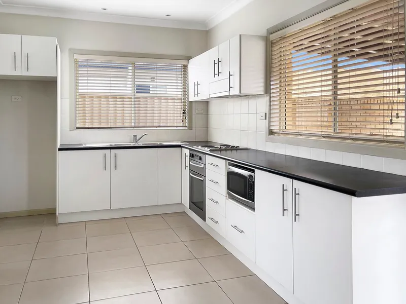 Spacious one bedroom granny flat