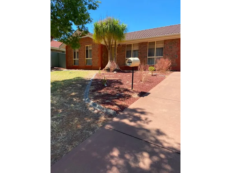 Modern Villa, Quiet Location