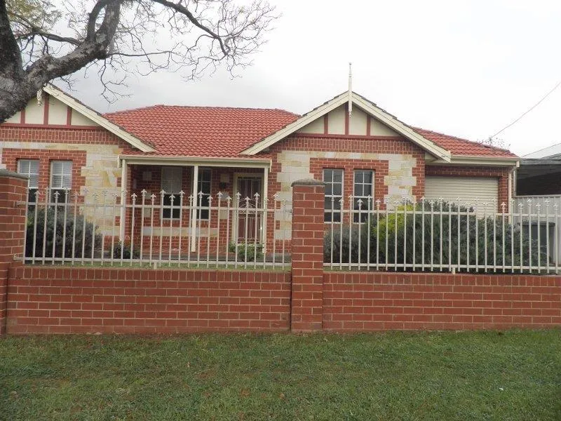 Perfect Downsizer - 6 Room Homette