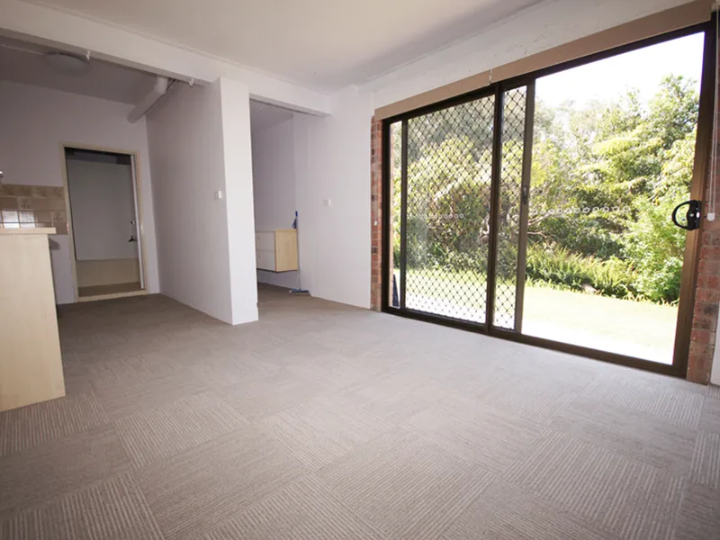 3D TOUR ON THIS COSY FLAT IN MOONEE BEACH