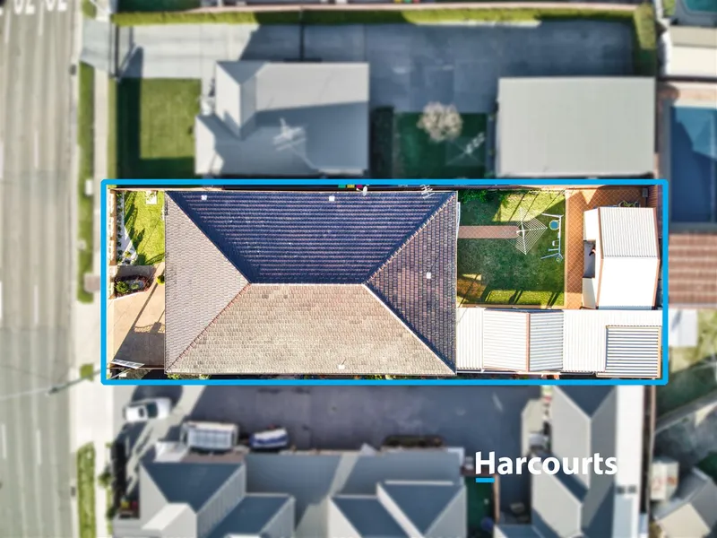 Double Brick Solid Construction | Super Rare Find