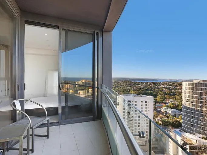 Enjoy the Life of Luxury at The Aqua!