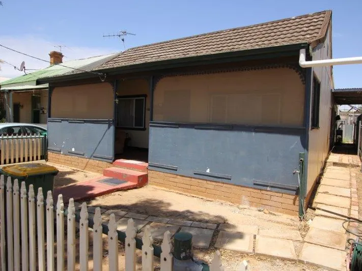 UNIQUE COTTAGE STYLE HOME