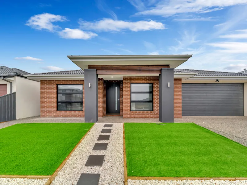 Quality home in New Haven Estate!