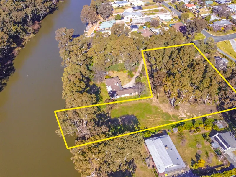 RARE RIVER FRONTAGE IN SKI ZONE