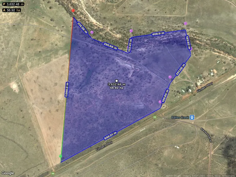 80 FREEHOLD ACRES - BORE - DAM