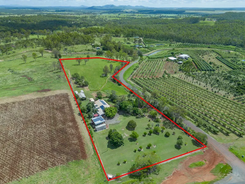 Country Lifestyle 2.55 hectares. 2 hectares under pasture. 25 mins to Bundaberg
