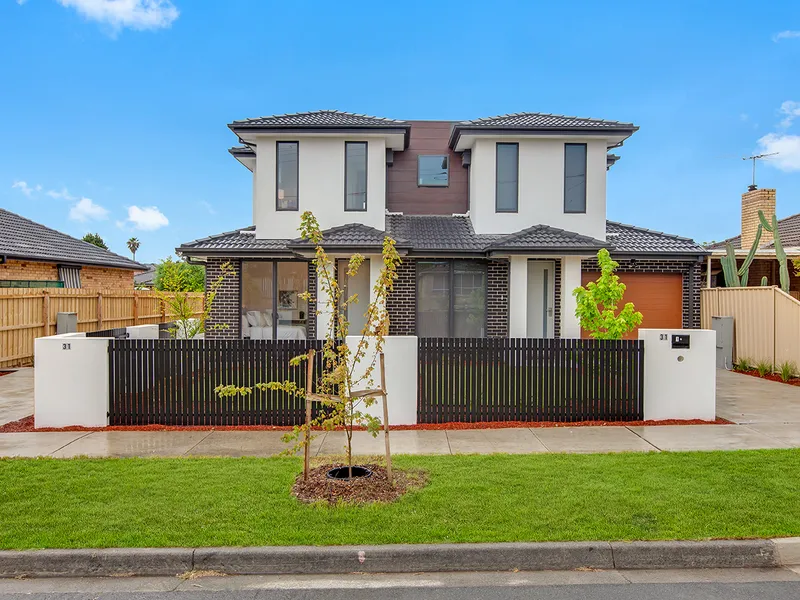 Contemporary Lifestyle and Modern Luxury Living