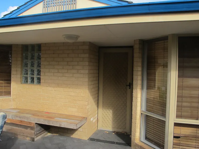 Fantastic 3x2 Home in Great Location