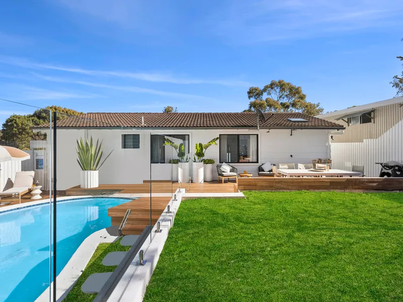 Luxurious Bespoke Coastal Home with a Private Garden Oasis and Bush View