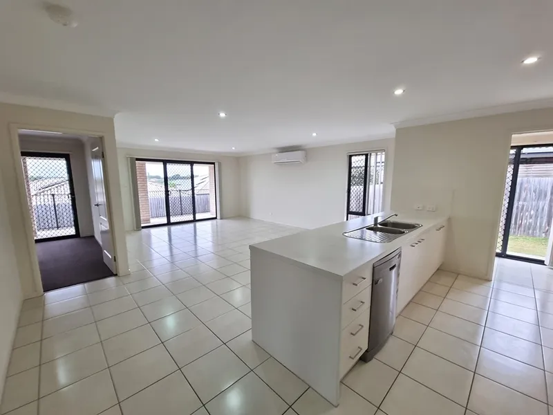 SPACIOUS FAMILY HOME IN SOUGHT AFTER ORMEAU