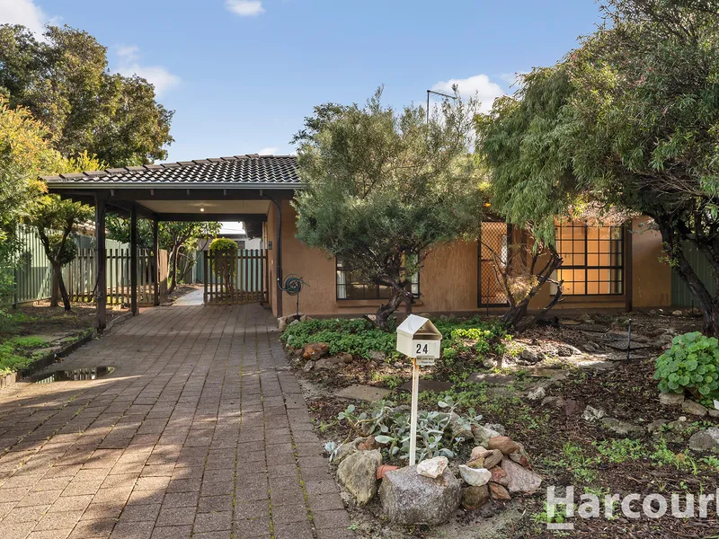 Charming Oasis Awaits!