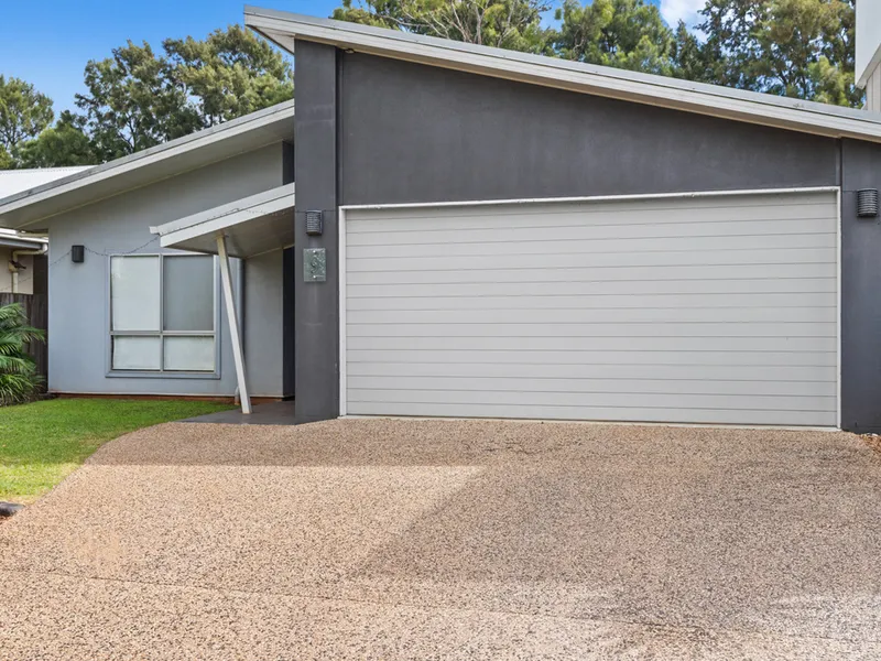 Location location + low maintenance!