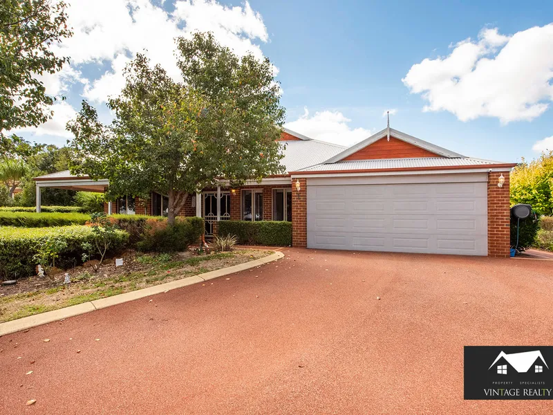 CREME DE LA CREME IN THE HILLS