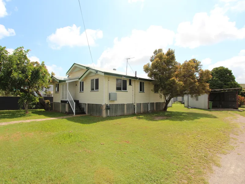 Neat and tidy home on a 895 sqm block