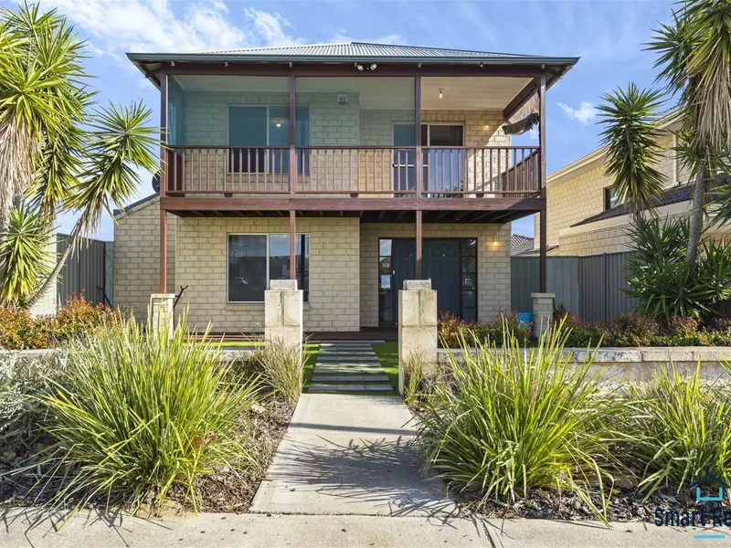 Gorgeous 4 x 2 family home in Central Wellard Location!