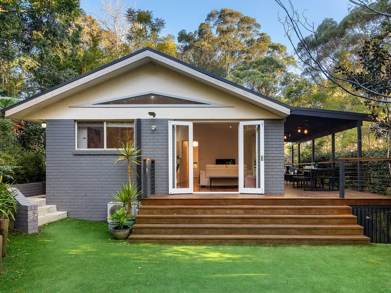 Three Bedroom home in Peaceful and Green Locale