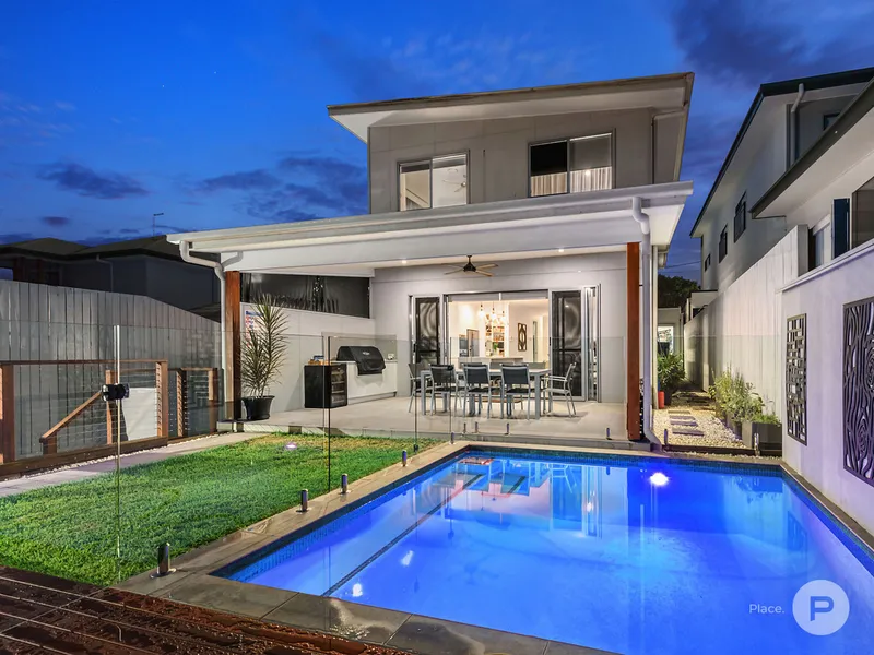 Perfectly Positioned Consummate Contemporary