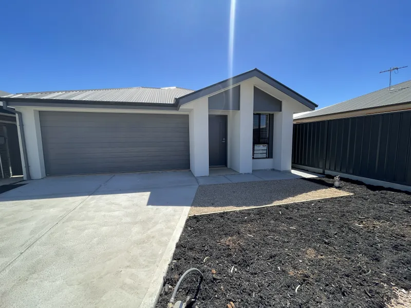 Brand new three bedroom home in Andrews Farm!