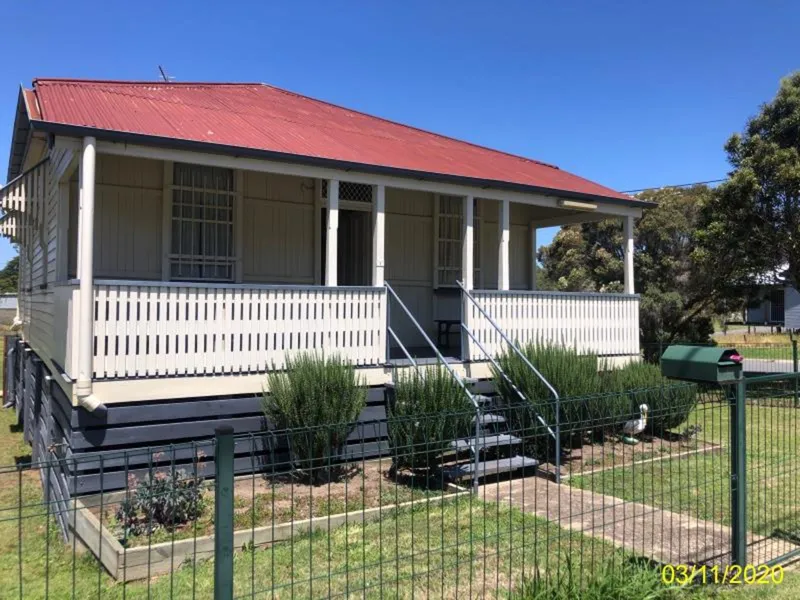 Prime Location! Walking Distance To CBD