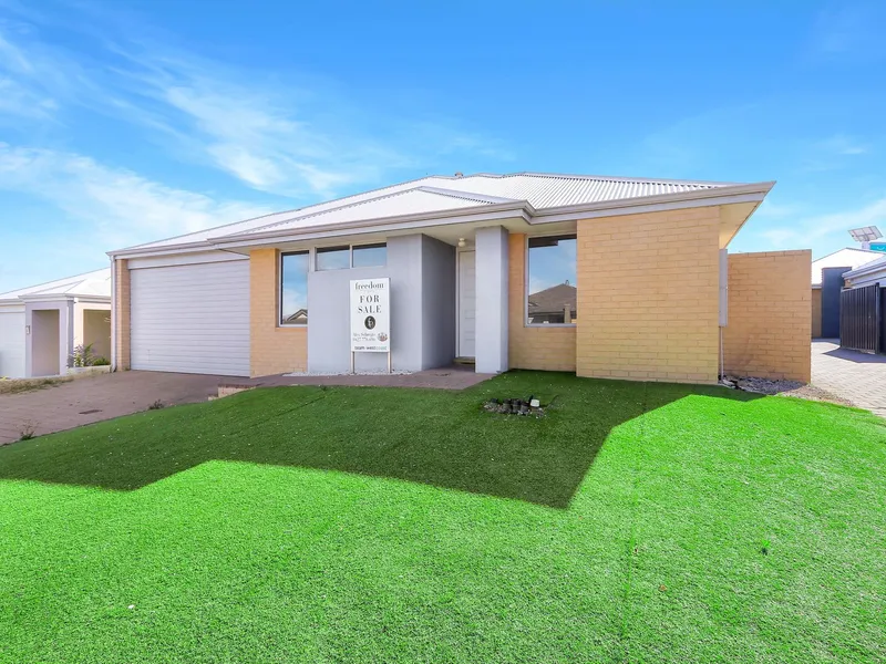 Fantastic Low Maintenance Property!
