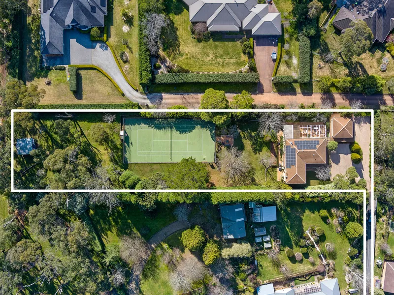 Where privacy meets country escape - substantial family home with tennis court and self contained studio