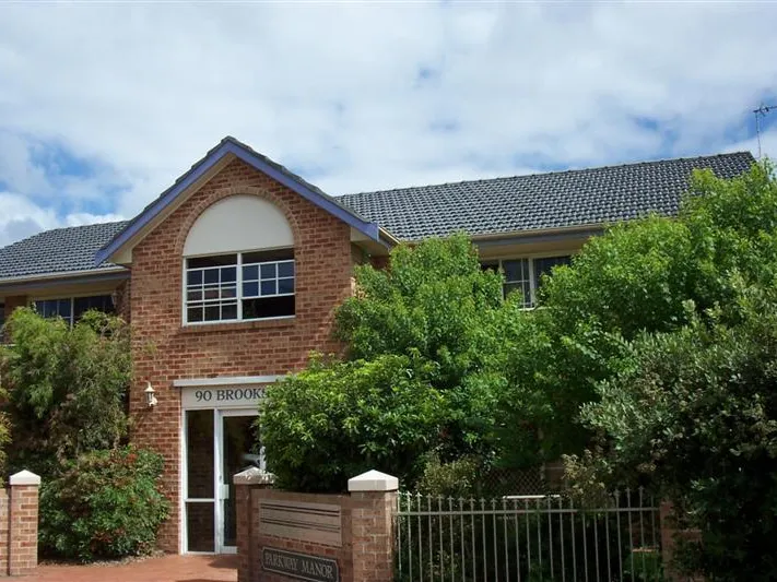 Well positioned to take advantage of the Darby St cafe/retail strip and Bar Beach.