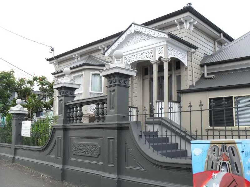 Perfect Studio Unit in Historic Building