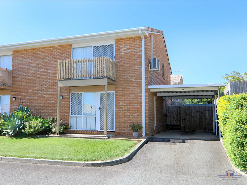 Beautiful townhouse for the astute investor