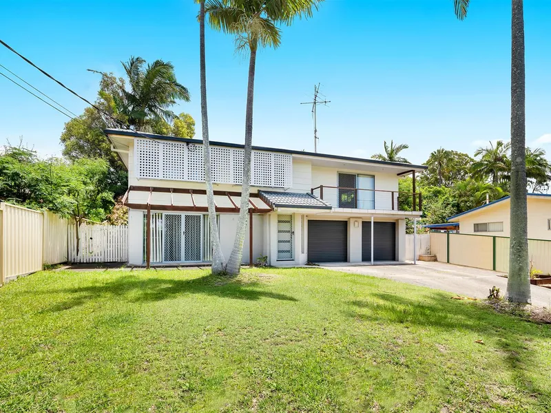 Potential+ in prime position overlooking Sun Valley Park!
