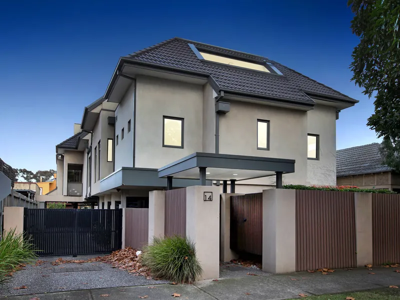 Chic Apartment Lifestyle In Pivotal Position