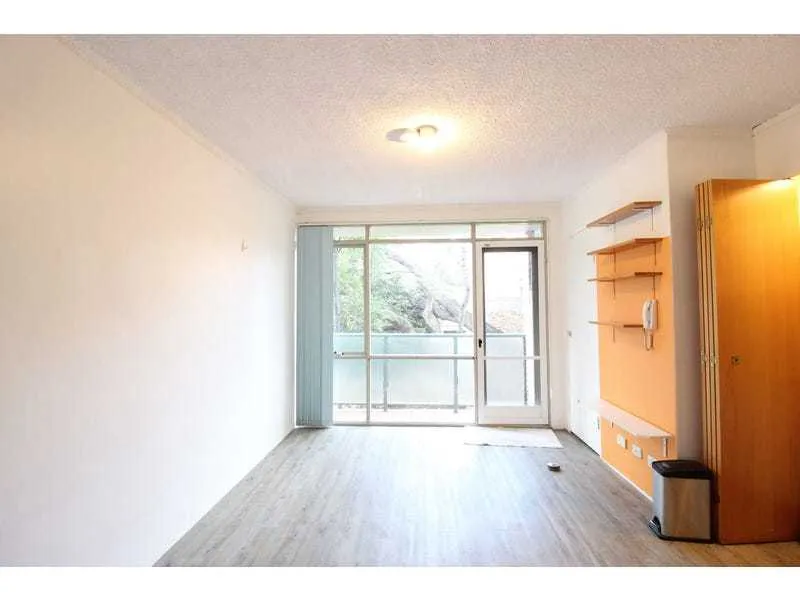 Studio apartment with a communal roof top pool