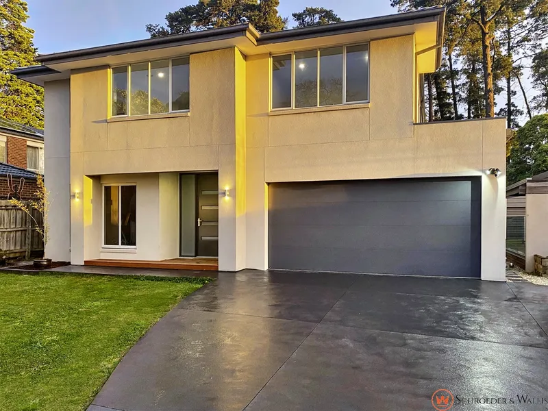 Family entertainer plus separate hair salon