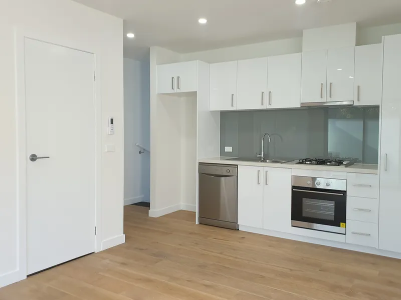 New Townhouse Apartment Style Living!