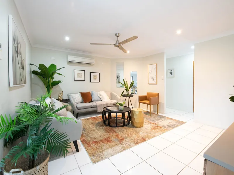 Modern Family Home in Marian