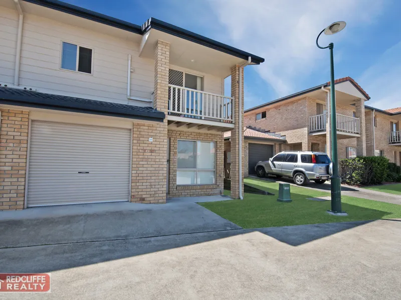 Townhouse In Great Location Near Water