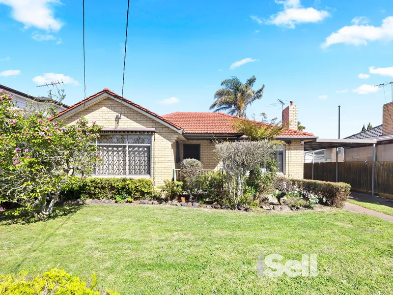 SUNLIT SERENITY IN SOUGHT-AFTER POCKET