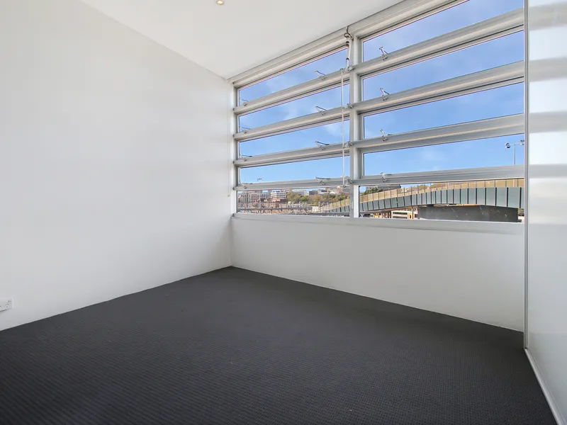 Modern Two Bedroom on the doorstep to the CBD