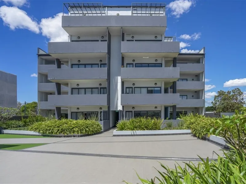 Prime Location and a Lifestyle to Love