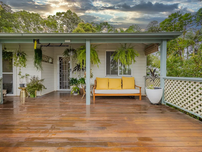 FURNISHED HOME FOR 6 MONTHS