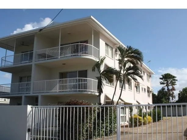 This spacious first floor, two bedroom unit