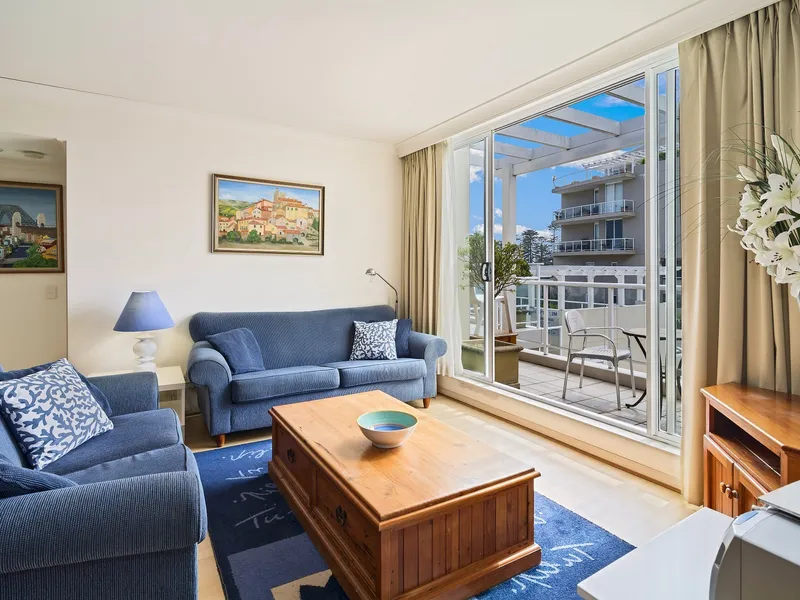 Beachside Living in Manly