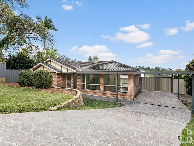 Quiet Family Living and Breathtaking Views - View By Appointment