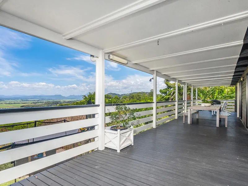 THE COMPLETE HIDEAWAY WITH SWEEPING VALLEY VIEWS AND ESTABLISHED GARDENS