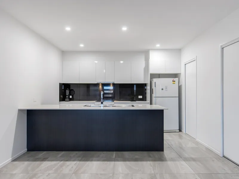 MODERN, STYLISH & SOPHISTICATED!