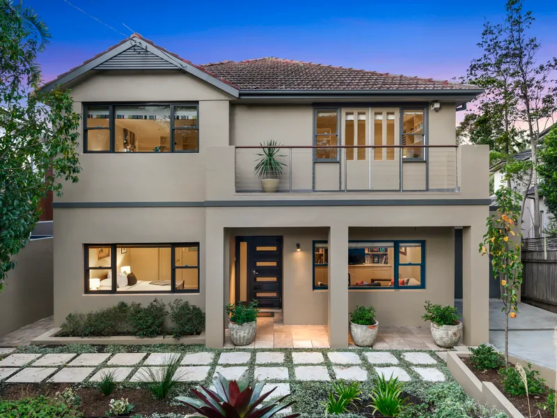 Timeless family entertainer with pool, level lawn & expansive views