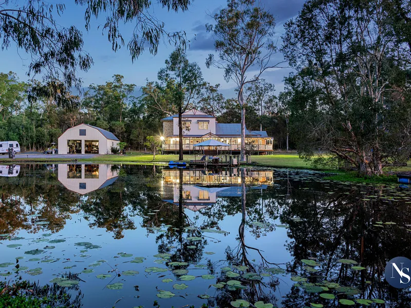 Lakeside Family Living at its' Finest!