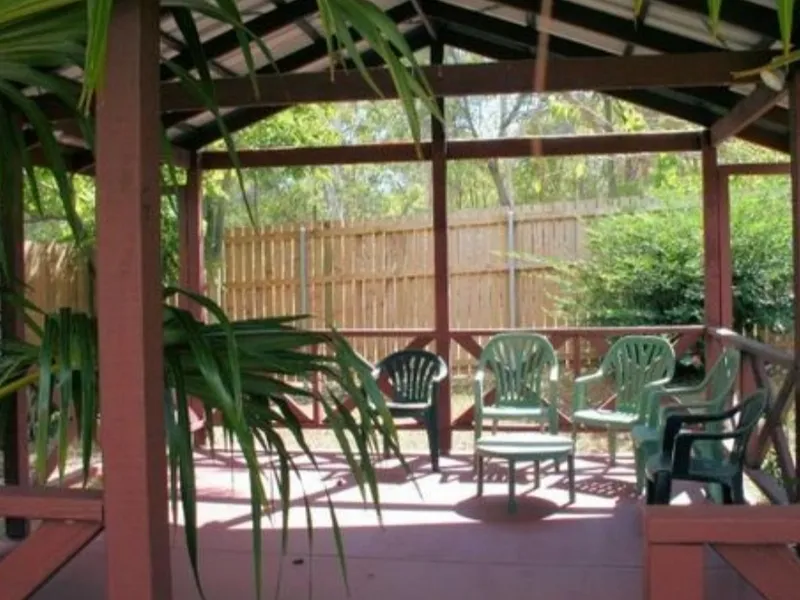 Spacious House Close To Everything!!