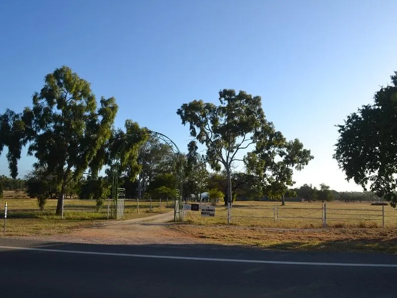 CHARTERS TOWERS 15 ACRES CLOSE TO TOWN